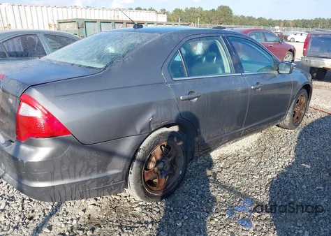 2010 Ford Fusion Se from USA, damaged, VIN 3FAHP0HA3AR258516